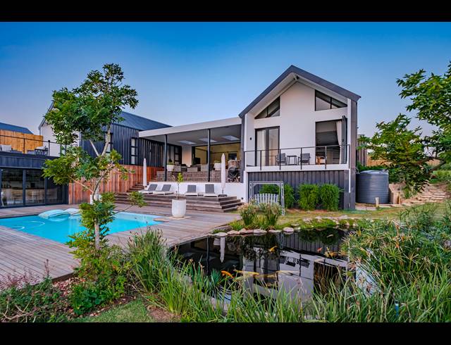 5 BEDROOM FREESTANDING FOR SALE IN SPRINGVALE COUNTRY ESTATE